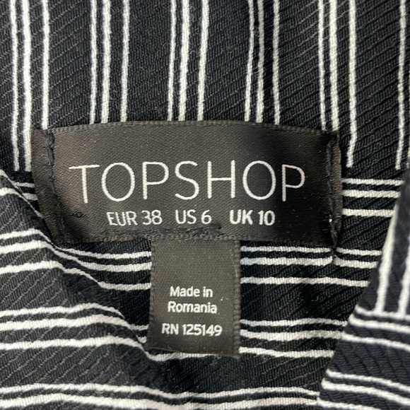 TOPSHOP Women’s Belted Black and White Striped Playsuit Jumpsuit, size 6 - Picture 3 of 14